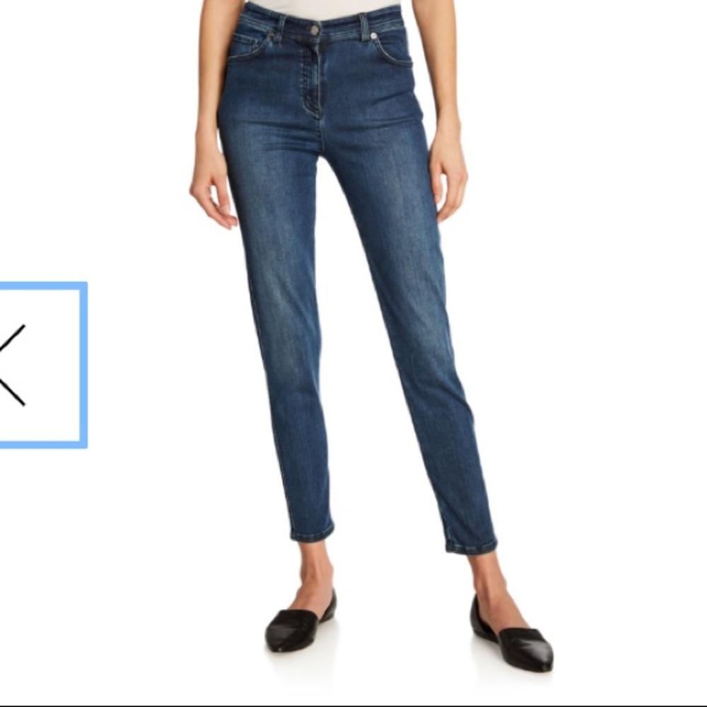 St. John Caviar Slim Straight Jeans!!